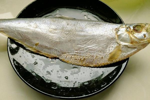 香煎白鳞鱼泡多久,香煎白鳞鱼鸡蛋