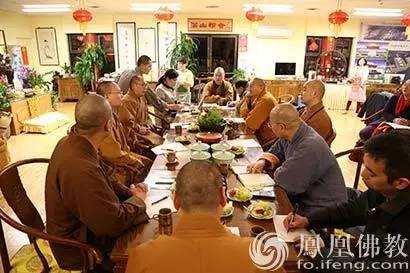 青海大师纯手绘唐卡,唐卡画师精心创作的高端唐卡