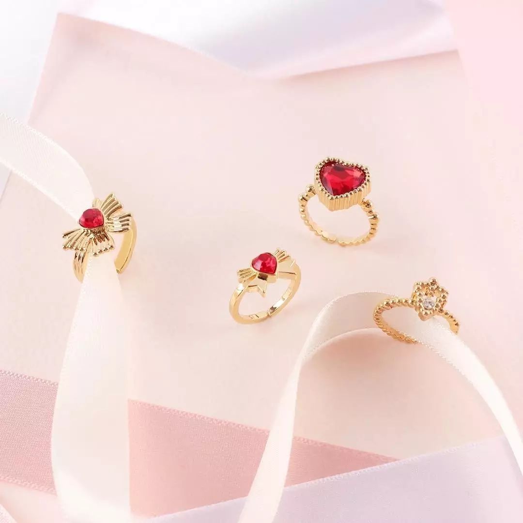 韩国最近很火的饰品,今年最火的高端饰品