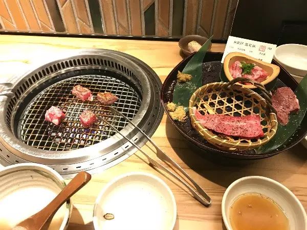 说好的逛吃逛吃，但我真的走不动了