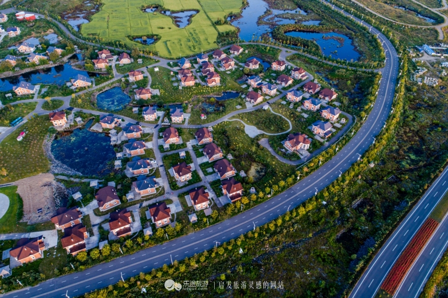 火山口探秘完整视频,镜泊湖火山口免费景点