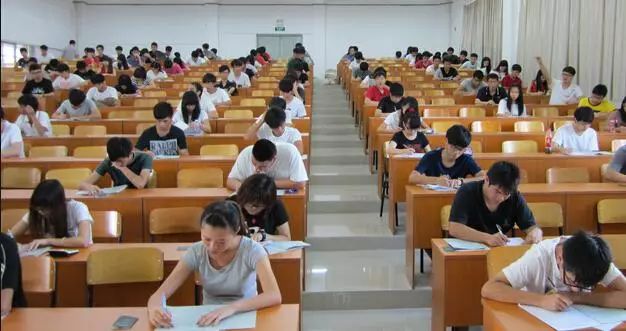 iPhone8在长沙卖的最好？！而这台手机背后这些人的辛酸你都知道吗？