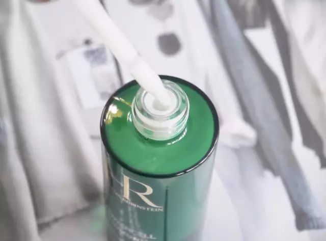 昨天，这张图片在日本化妆品界内转疯了！果然是揭露业内真相！