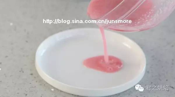 极简单的牛奶布丁,香浓嫩滑好美味!