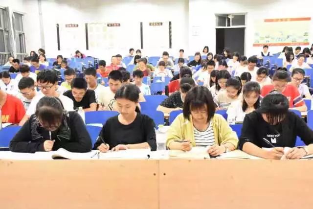 在聊大上课，是一种怎样的体验？