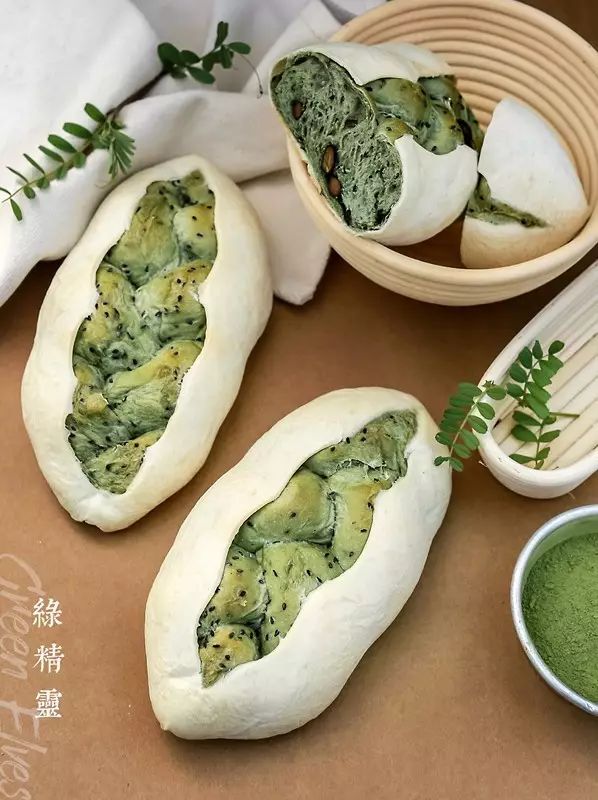 分分钟扫空，南京必吃网红酵母面包店终于盼来啦~足足70+种，雷神巧克力盐之花……杭州人又有口福了