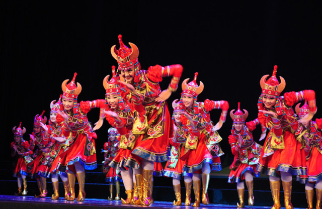 姝岃垶鑹烘湳涓績,姝岃垶涓績