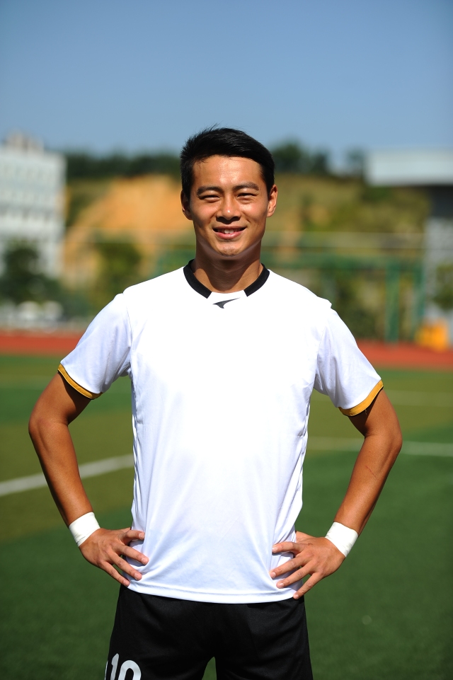 我们这五年诗朗诵,我们这五年剧情介绍