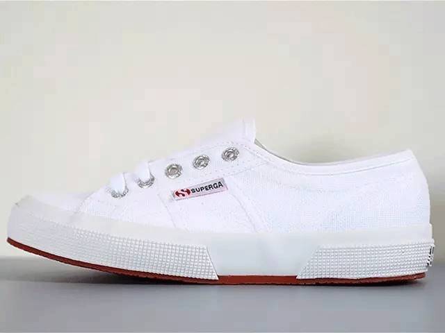 旅行一周怎么保持身材,旅行怎么保持身材好看呢