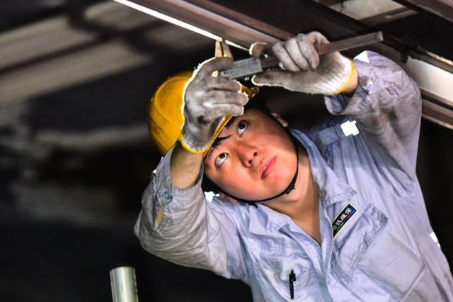 「长假Day5」“十一黄金周”你放假我保驾:幕后地铁人在忙些啥?