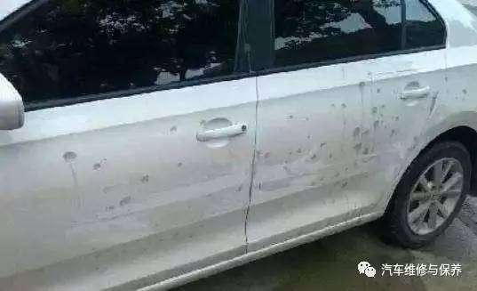 白色汽车氧化怎么解决,新车买半年就有地方氧化了