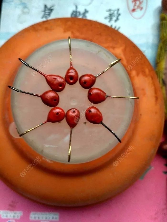 做朝天钩焊锡松散不牢固,朝天钩要不要加铅