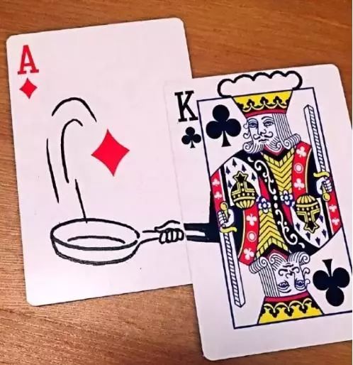 超治愈！数学系大叔用扑克牌画出有趣又暖心的漫画，脑洞折服了整个朋友圈！