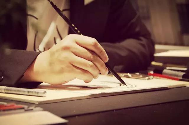 超治愈！数学系大叔用扑克牌画出有趣又暖心的漫画，脑洞折服了整个朋友圈！