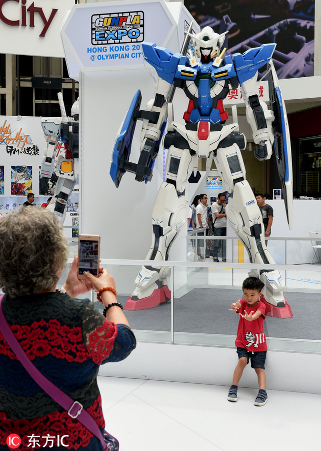 巨型高达模型1米高,300左右的巨型高达