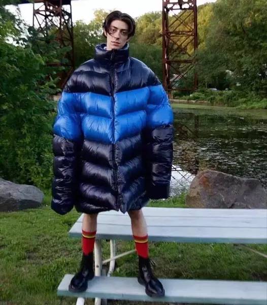 鏄庢槦绌挎惌鏃跺皻楂樼骇鎰熺窘缁掓湇,鏄庢槦绌挎惌缇界粧鏈嶆椂灏氶珮绾ф劅