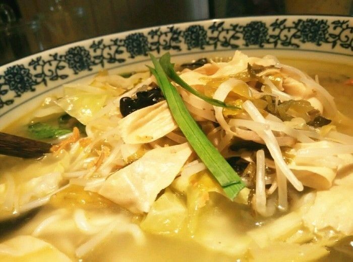 哈尔滨哪的米线最好吃,哈尔滨最正宗的云南米线