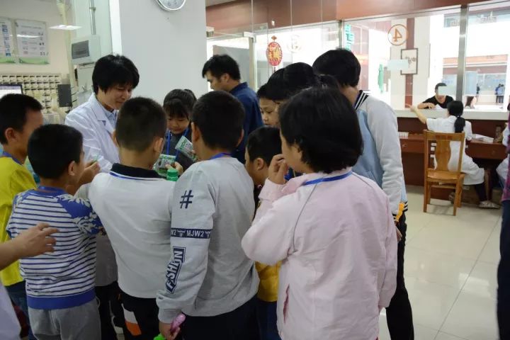 地方动态｜小朋友走进惠州市中医院感受中医药文化