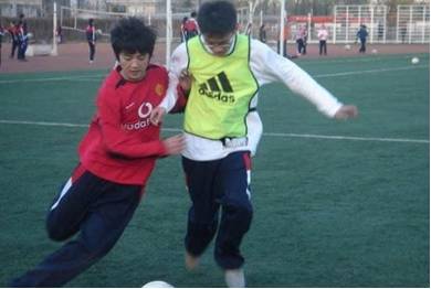 张杰跳高,张杰周杰伦打篮球