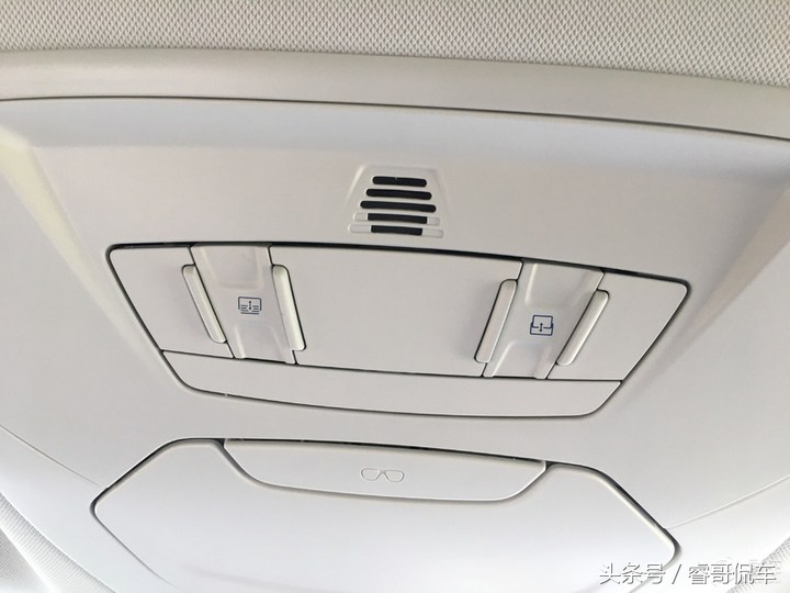 喜欢锐界买不起，小伙20多万入手福特翼虎2.0T运动版：看中Sony音响和245匹动力