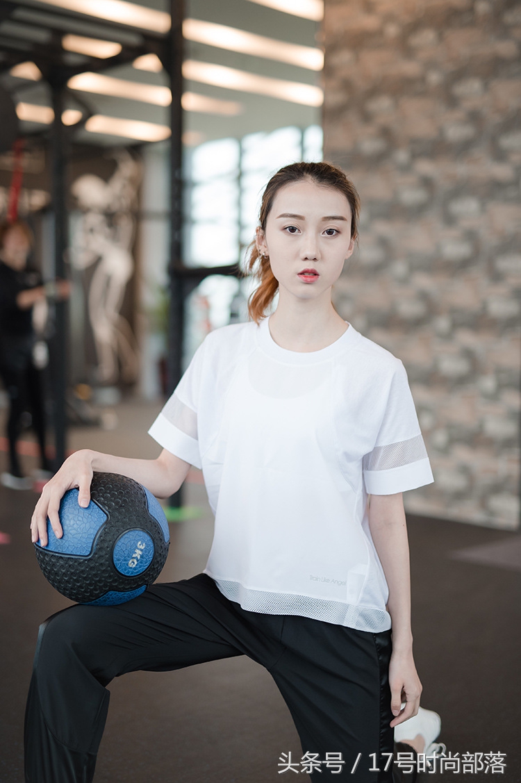 瑜伽健身运动背心女最新款,瑜伽背心女美背透气速干