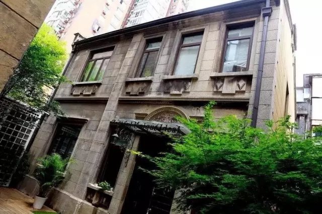 郭敬明到底赚了多少钱,带你看看郭敬明的豪宅