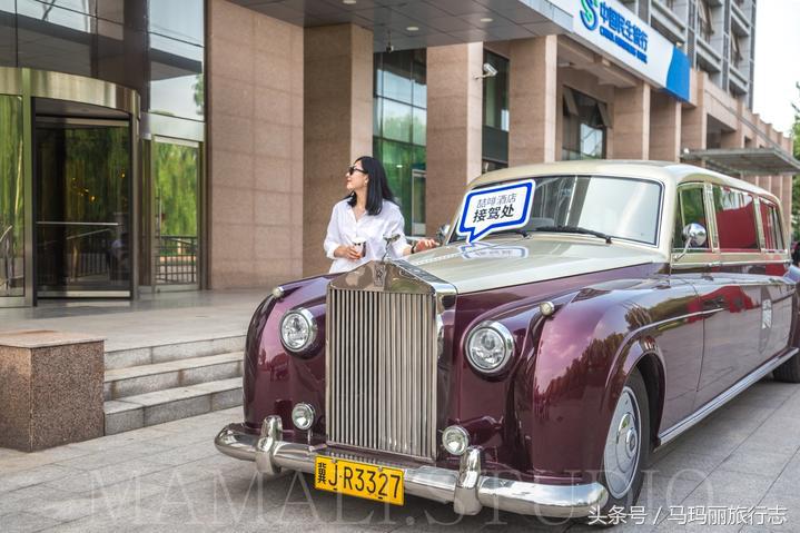 住赏气质喆啡，一辆复古老爷车把你接到咖啡馆的家