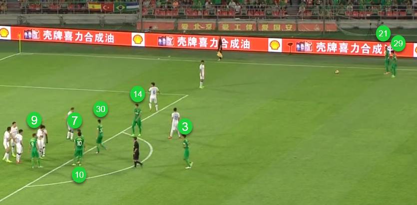 球探报告肯尼迪钱德勒,巴顿个人能力爆发远射破门