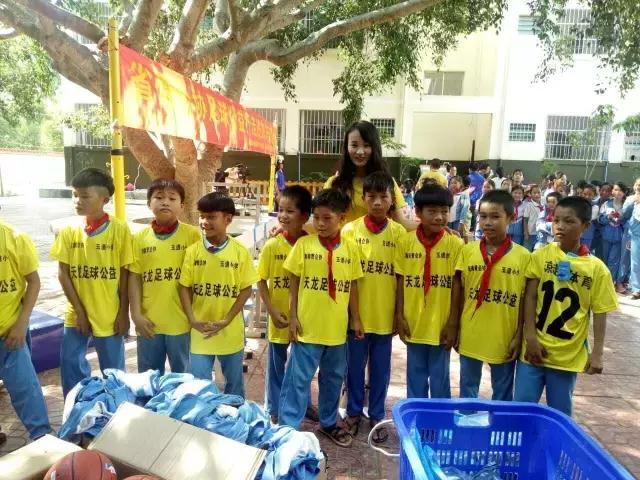 听她说|李政云:举步维艰跨过十个行业”,看她如何逆袭成足球公司老板