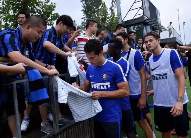 名不副实+走过场，看这样的国际冠军杯不如去看它