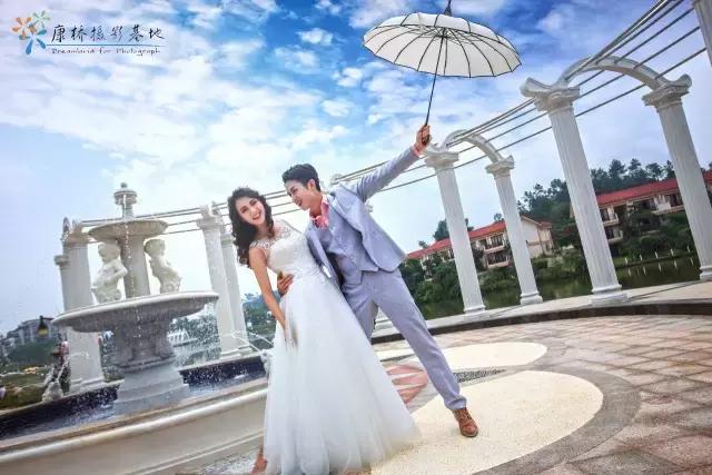 在最美的年纪留下美好的瞬间,在人生中最美的年华遇见最美的你