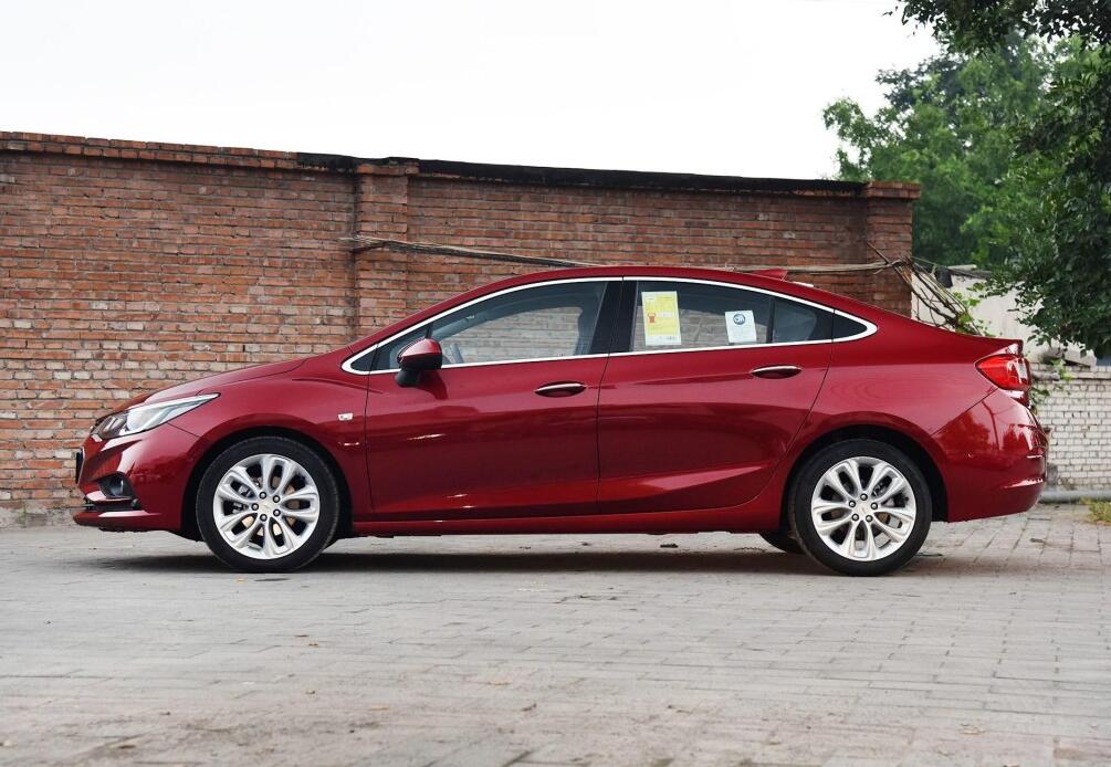 2017款科鲁兹1.4t领锋版,2015款科鲁兹1.4t豪华版的问题