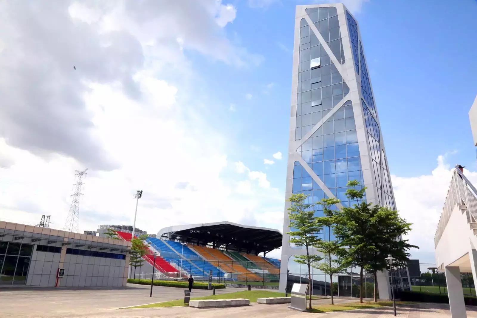 松岗体育馆在哪个位置,松岗体育中心地址在哪里