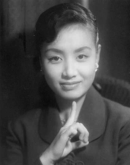 北国之春日本女歌手和蒋大为演唱,翻唱蒋大为歌曲北国之春