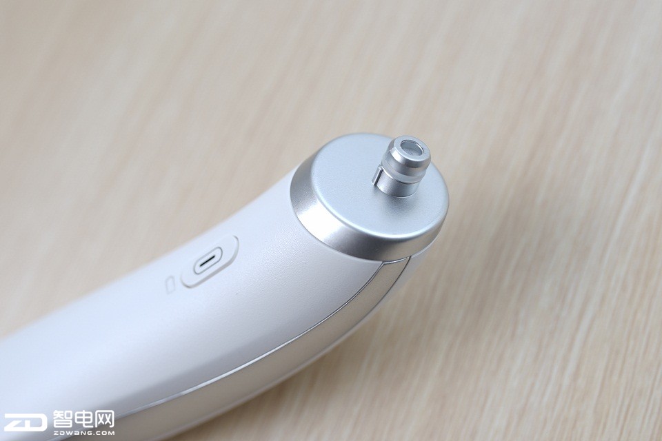 神器握在手草莓鼻远走木薯吸黑头仪评测