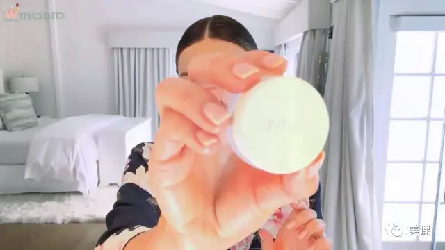 超模米兰达可儿妆容,和姐妹一起化个名媛妆