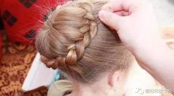 编发儿童简单又漂亮中长发小公主,斜辫子的小公主编发
