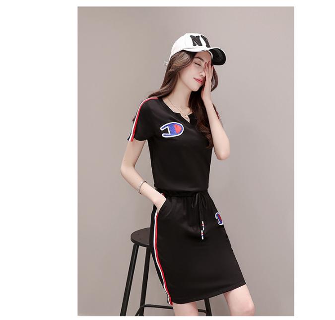 千娇百媚连衣裙,夏天百媚生连衣裙