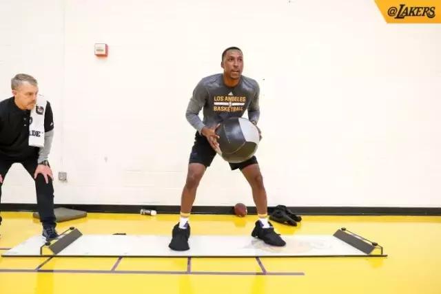 湖人队17号秀最新消息,湖人24号最新消息