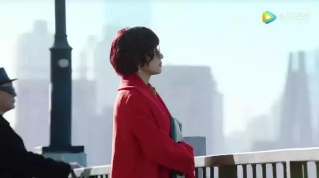 穿8万的鞋，背60万的包，怪不得罗子君会爱上贺涵