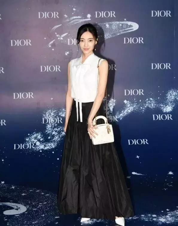 不腌制碳烤五花肉,不用碳烤五花肉