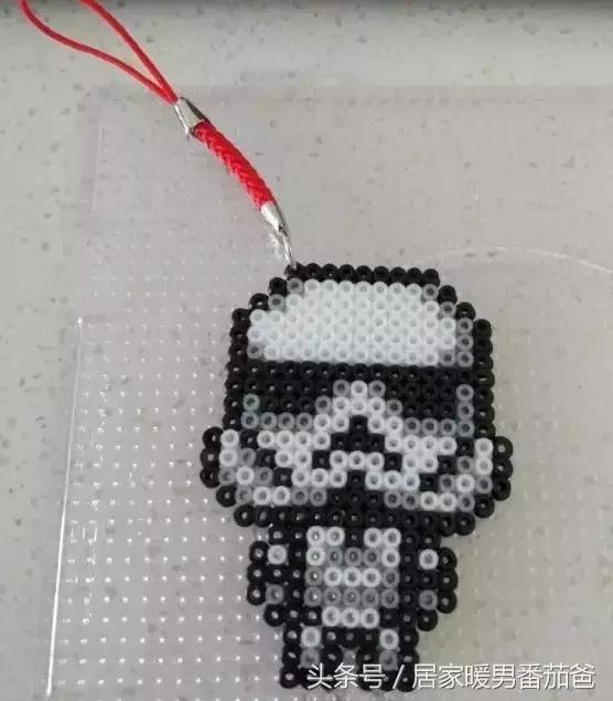 大家一起做手工,拼豆豆简单作品