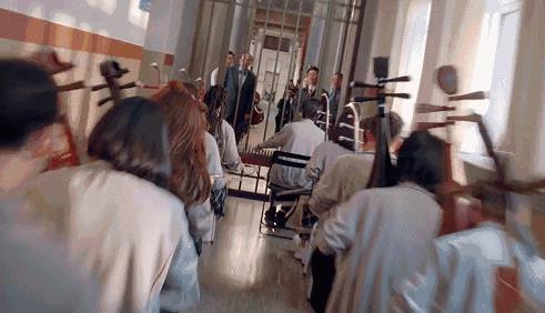 闪光少女片名,闪光少女一部被片名耽误的好片