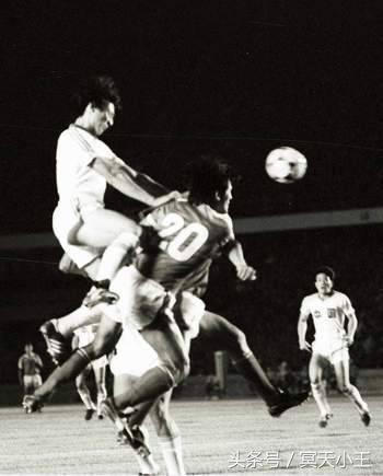 国足黑色三分钟是怎么回事,国足故事励志