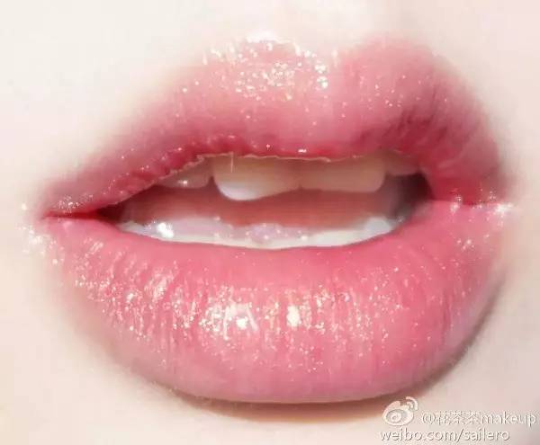 眼妆教程日常简单,眼妆教程日常简单易学