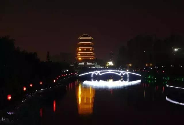 西安夜跑,西安解放路夜跑