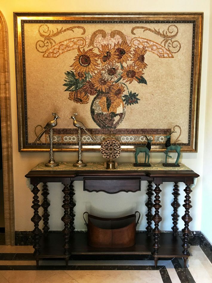 旋转楼梯别墅中空客厅新中式,旋转阳台沙发轻奢