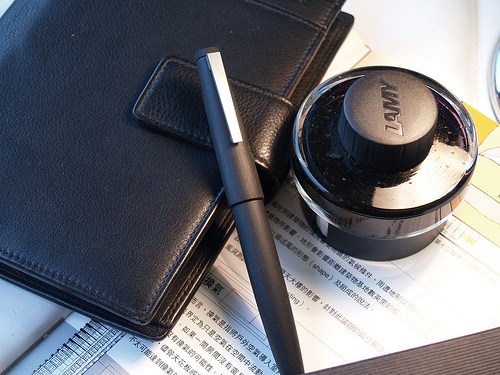 lamy2000钢笔值不值得入手,lamy2000