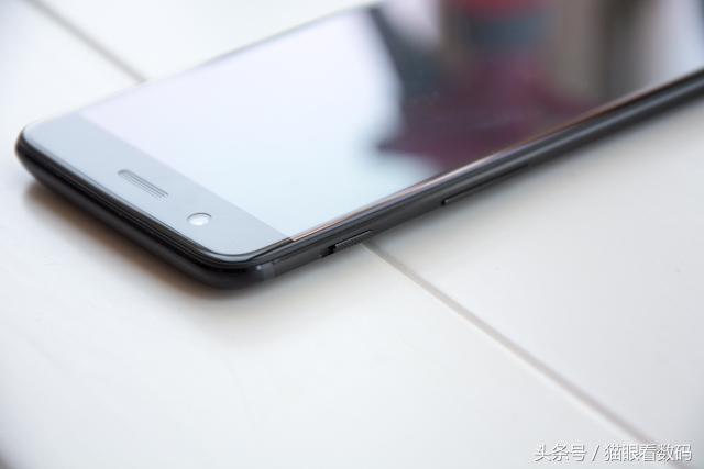 入手一加5效果如何,一加手机5的性能怎么样