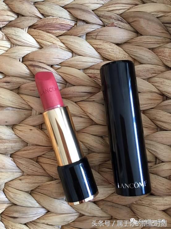 买唇膏保湿滋润补水,买唇膏不油正品